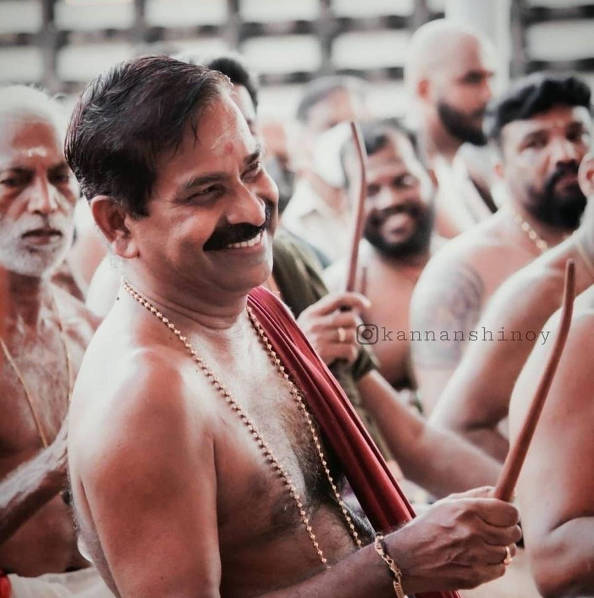 Peruvanam Satheesan Marar during a performance.